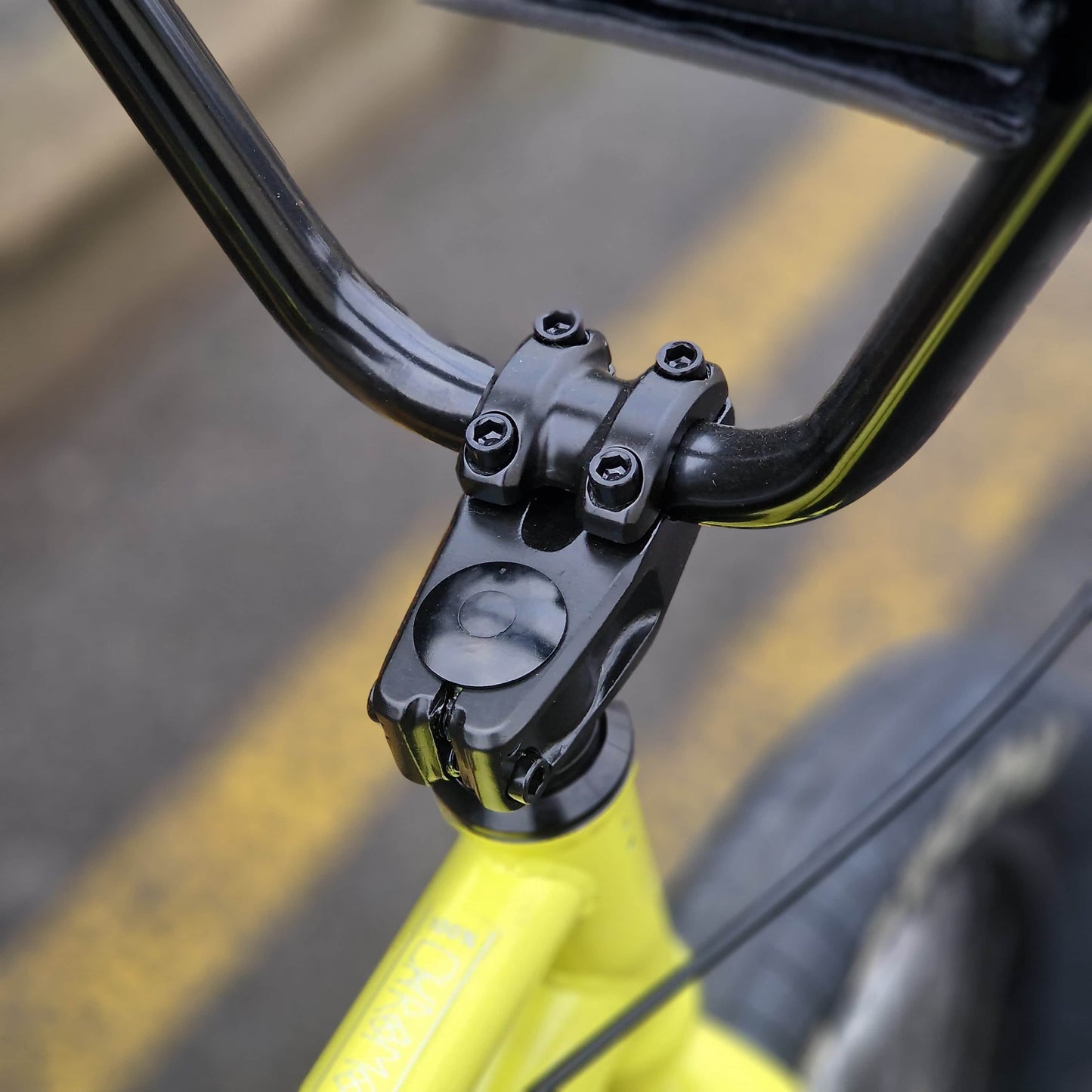 Eastern Bikes BMX Bikes Neon Yellow / 20.5 Eastern Bikes Javelin 20.5" TT Bike Neon Yellow