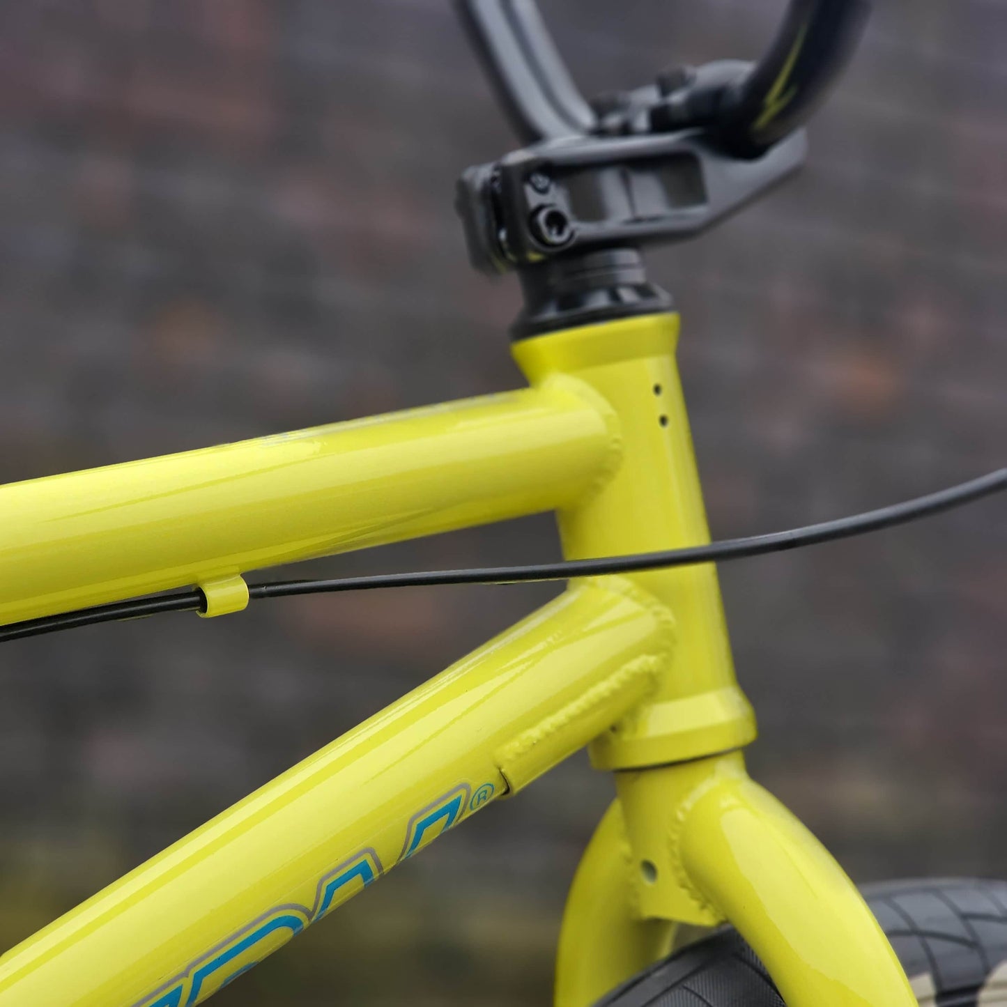 Eastern Bikes BMX Bikes Neon Yellow / 20.5 Eastern Bikes Javelin 20.5" TT Bike Neon Yellow