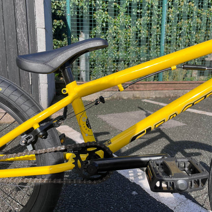 Eastern Bikes BMX Bikes Yellow / 20.25 Eastern Bikes Orbit 20.25" TT Bike Yellow