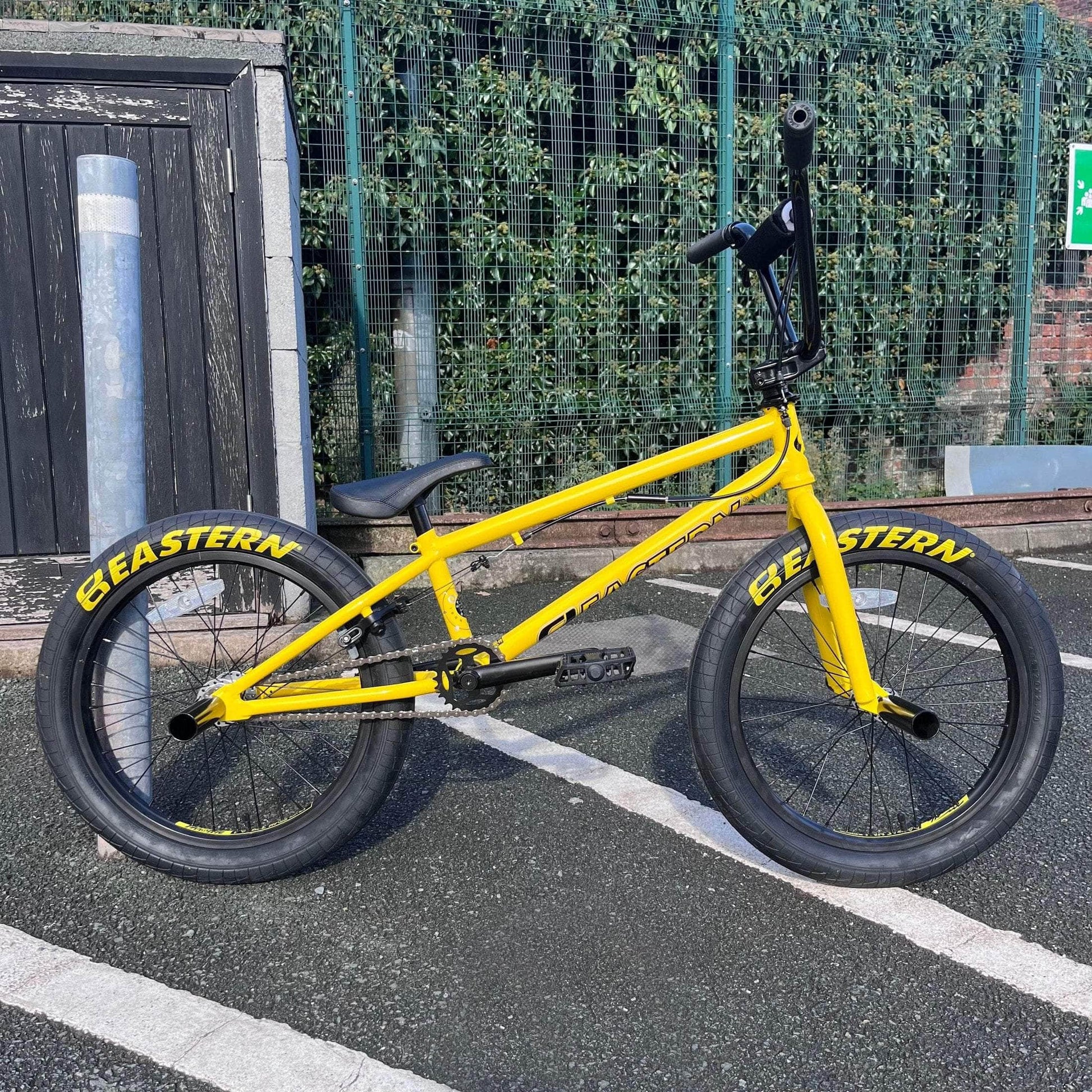 Eastern Bikes BMX Bikes Yellow / 20.25 Eastern Bikes Orbit 20.25" TT Bike Yellow