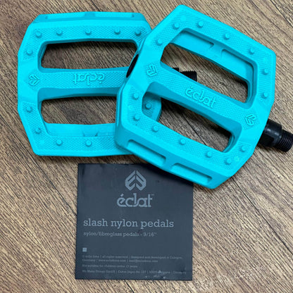 Eclat BMX Parts Teal / 9/16" Eclat Slash PC Pedals