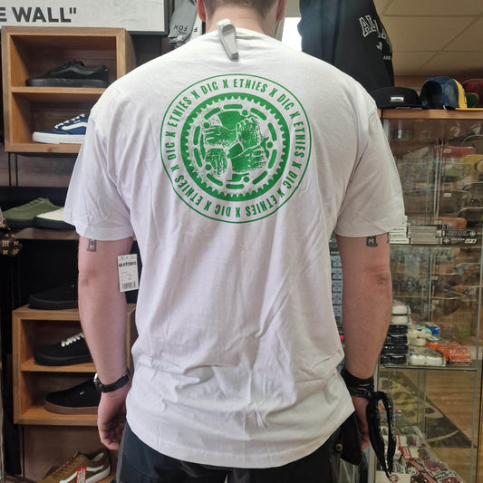 Etnies Clothing & Shoes Etnies X DIG T-Shirt White