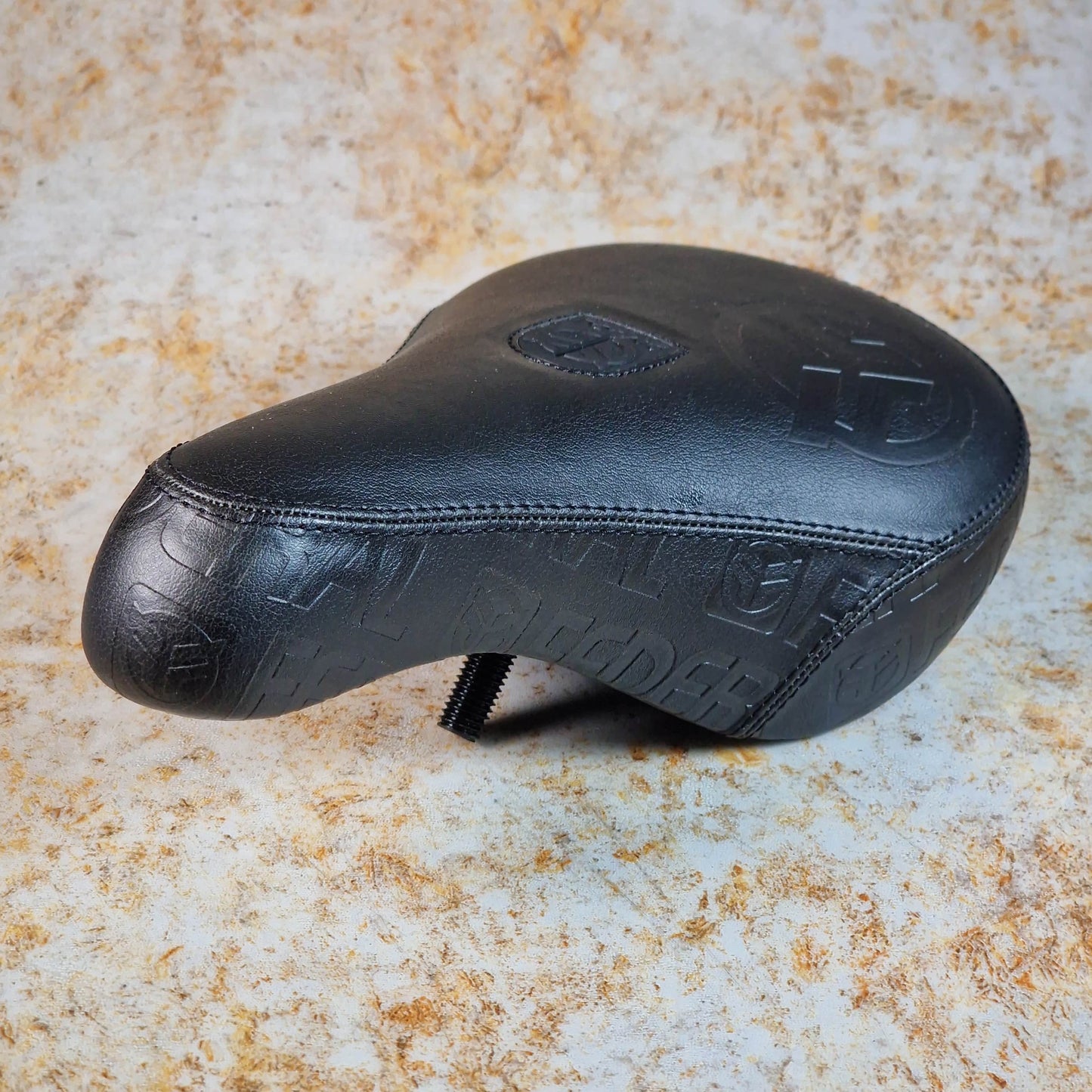 Federal BMX Parts Black / Mid Federal Debossed Logo Mid Pivotal Seat