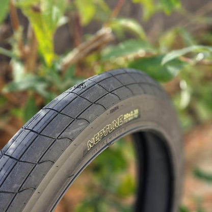 Federal BMX Parts 20 x 2.35 / Black Federal Neptune 2.35" Tyre