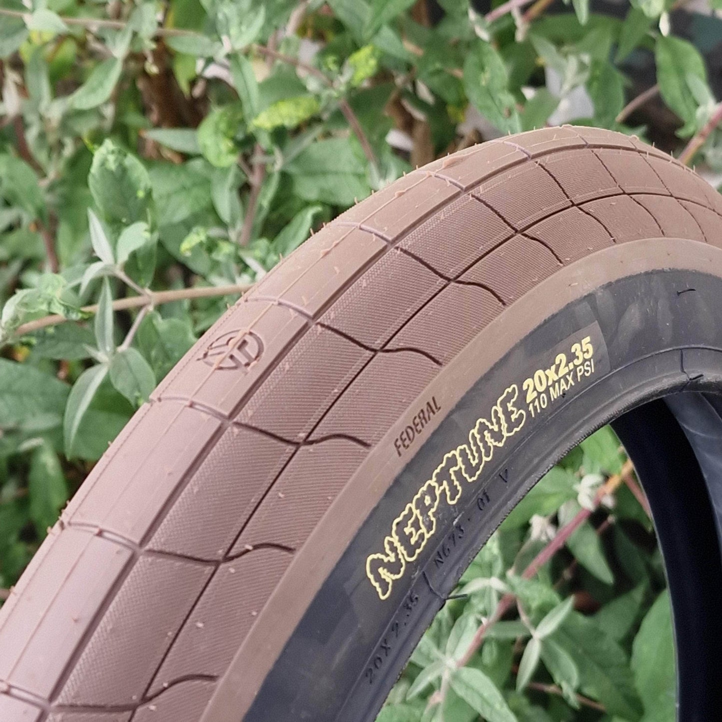 Federal BMX Parts 20 x 2.35 / Brown Federal Neptune 2.35" Tyre