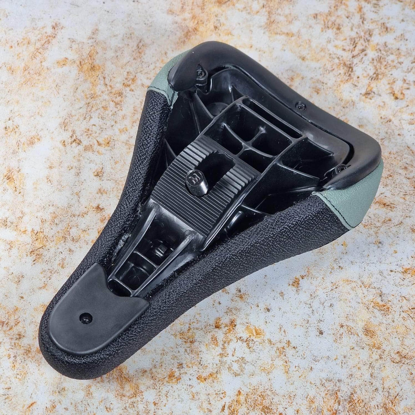 Fiend BMX Parts Black /Grey Fiend Process Pivotal Seat Black / Grey