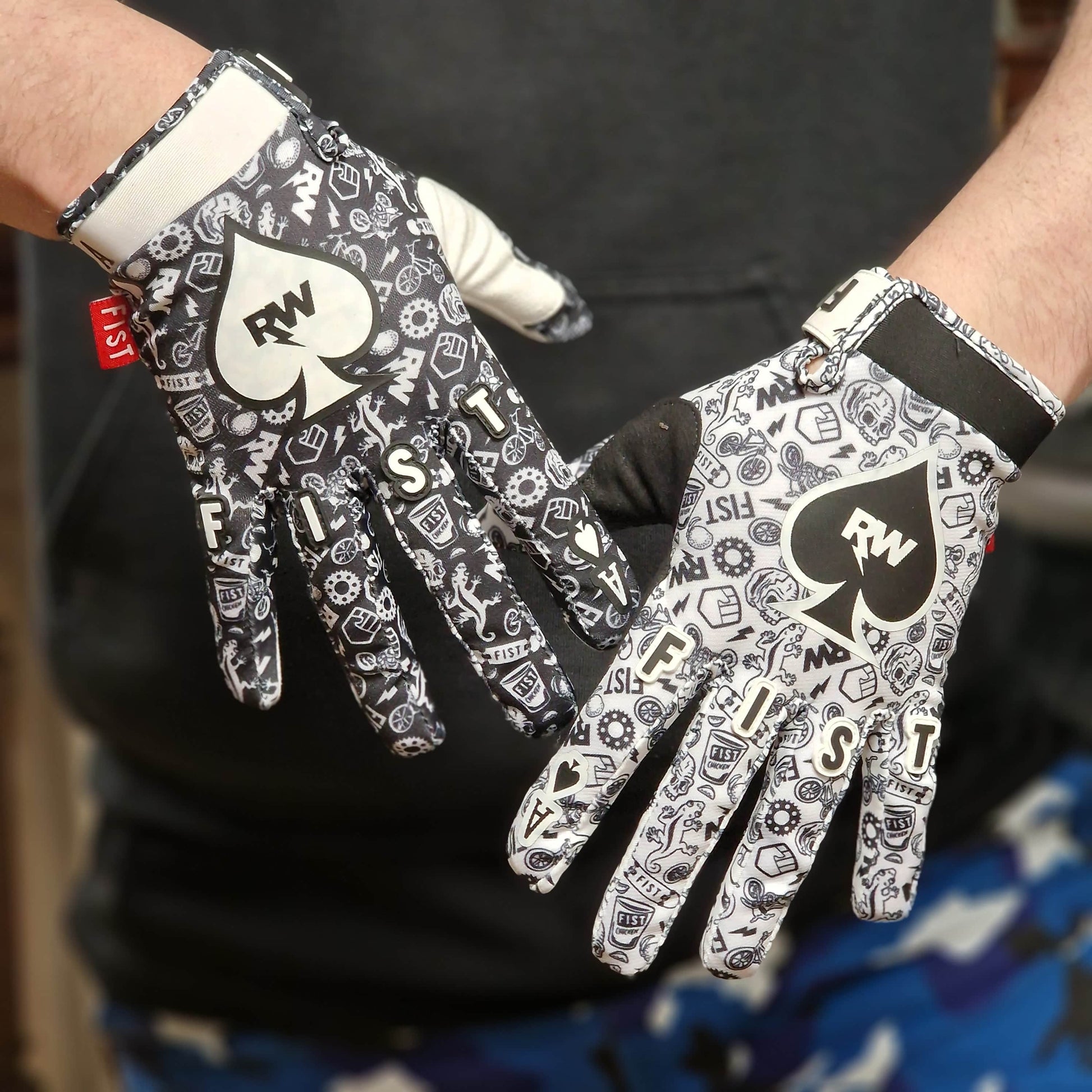 FIST Protection FIST Handwear Chapter 28 Youth Gloves R-Willy Ace