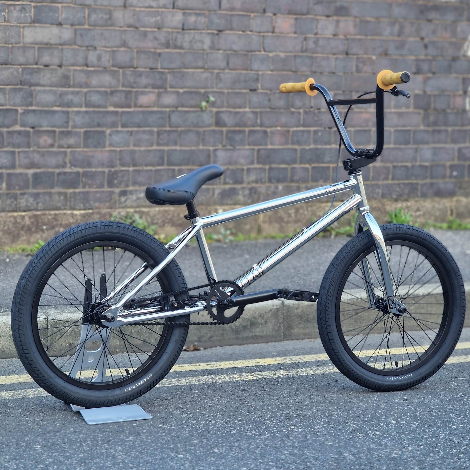Fit Bike Co BMX Bikes Chrome / 21.25 Fit Bike Co 2026 Flow 21.25" TT Bike Chrome