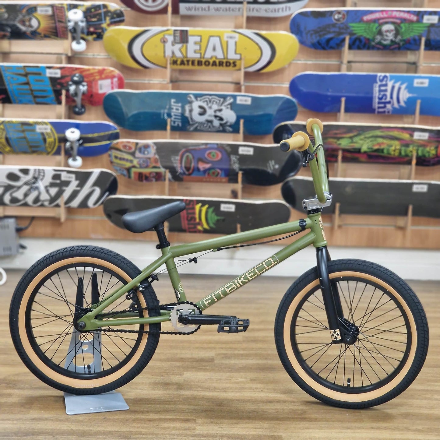 Fit Bike Co BMX Bikes Jungle Green Fit Bike Co 2026 Misfit 18 Inch Bike Jungle Green