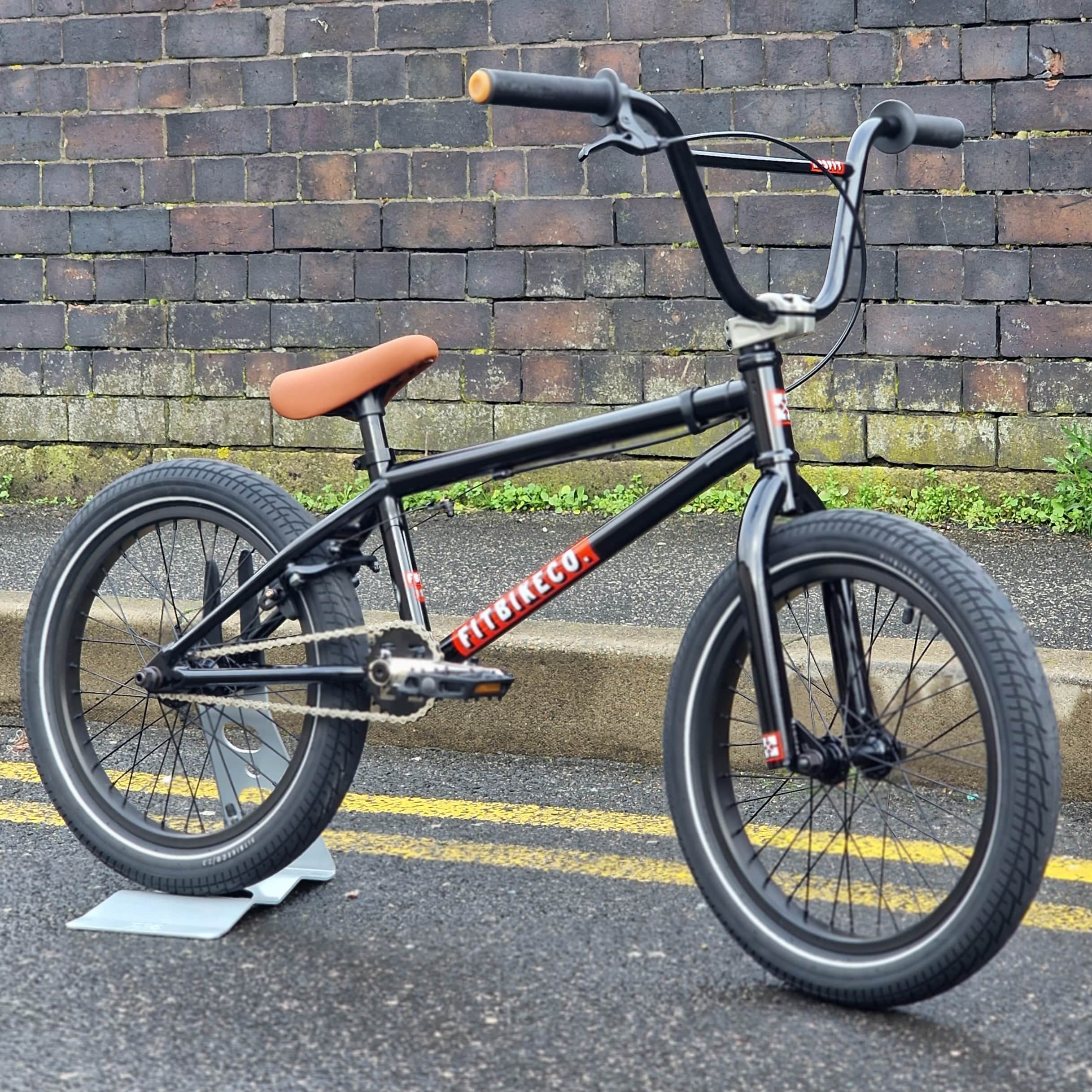 Fit Bike Co 2026 Misfit 18 Inch BMX Bike Gloss Black | Alans BMX