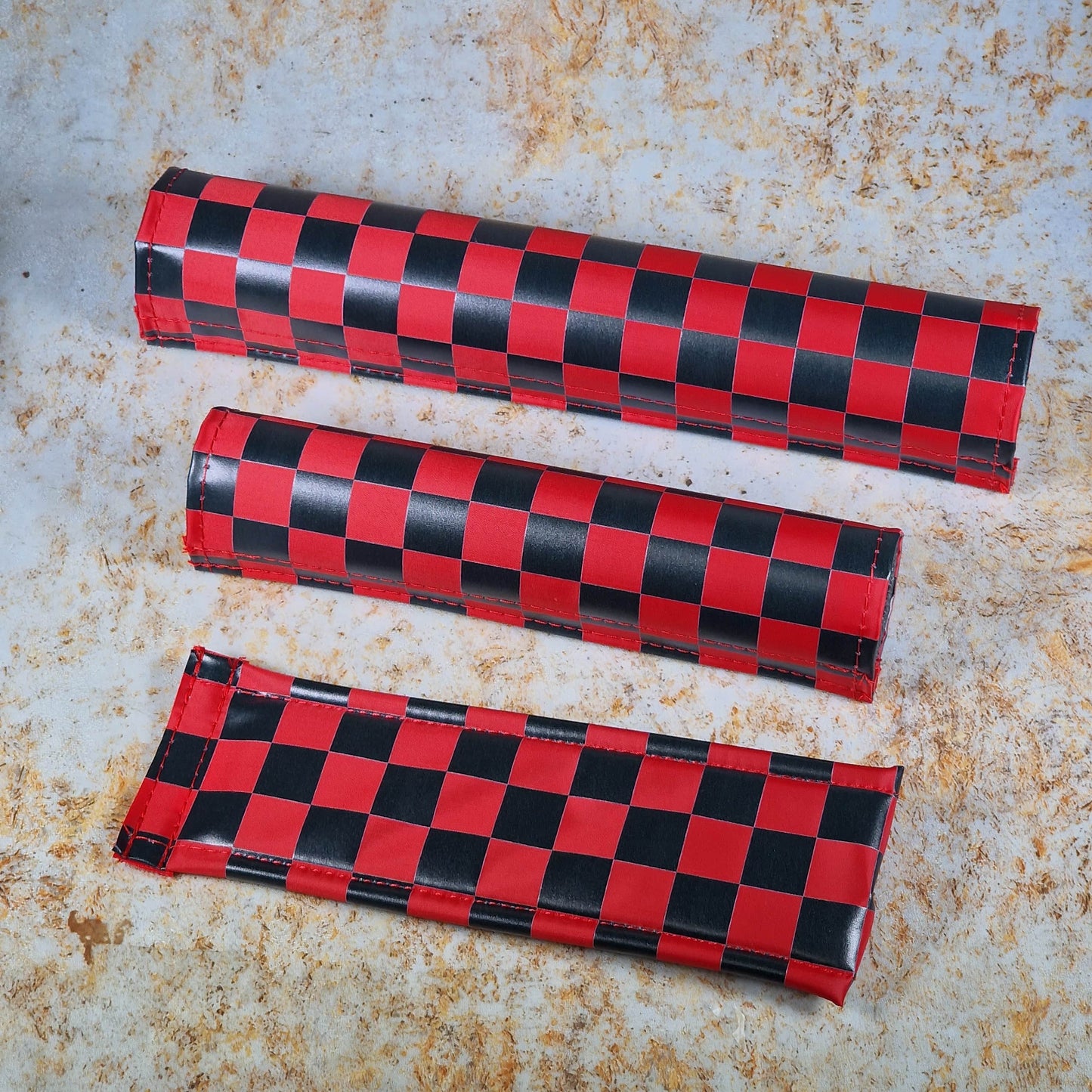 Flite Old School BMX Black/Red Flite Old School BMX 3 Piece Straight Pad Set Checkers