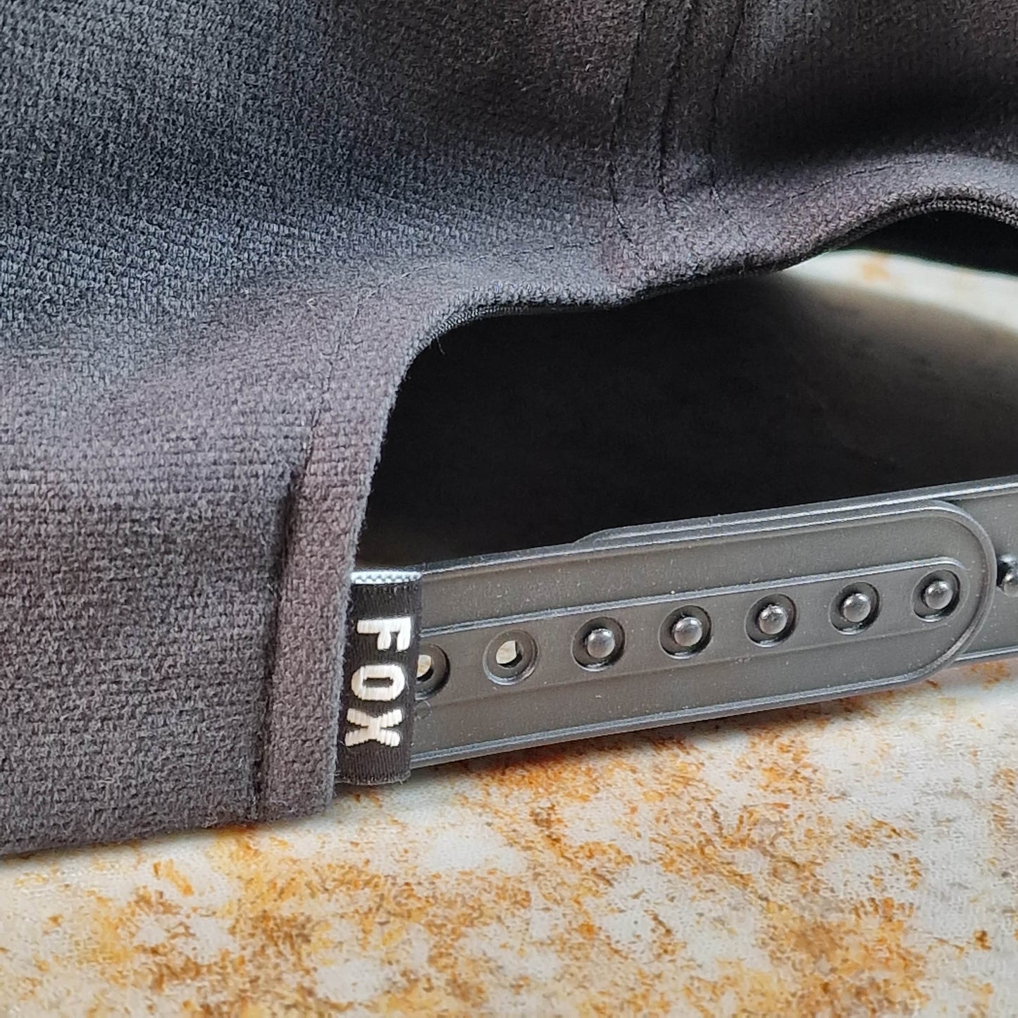 Fox Racing Clothing & Shoes Black / Charcoal / One Size Fox Racing Fox Head Snapback Cap Steel Black / Charcoal