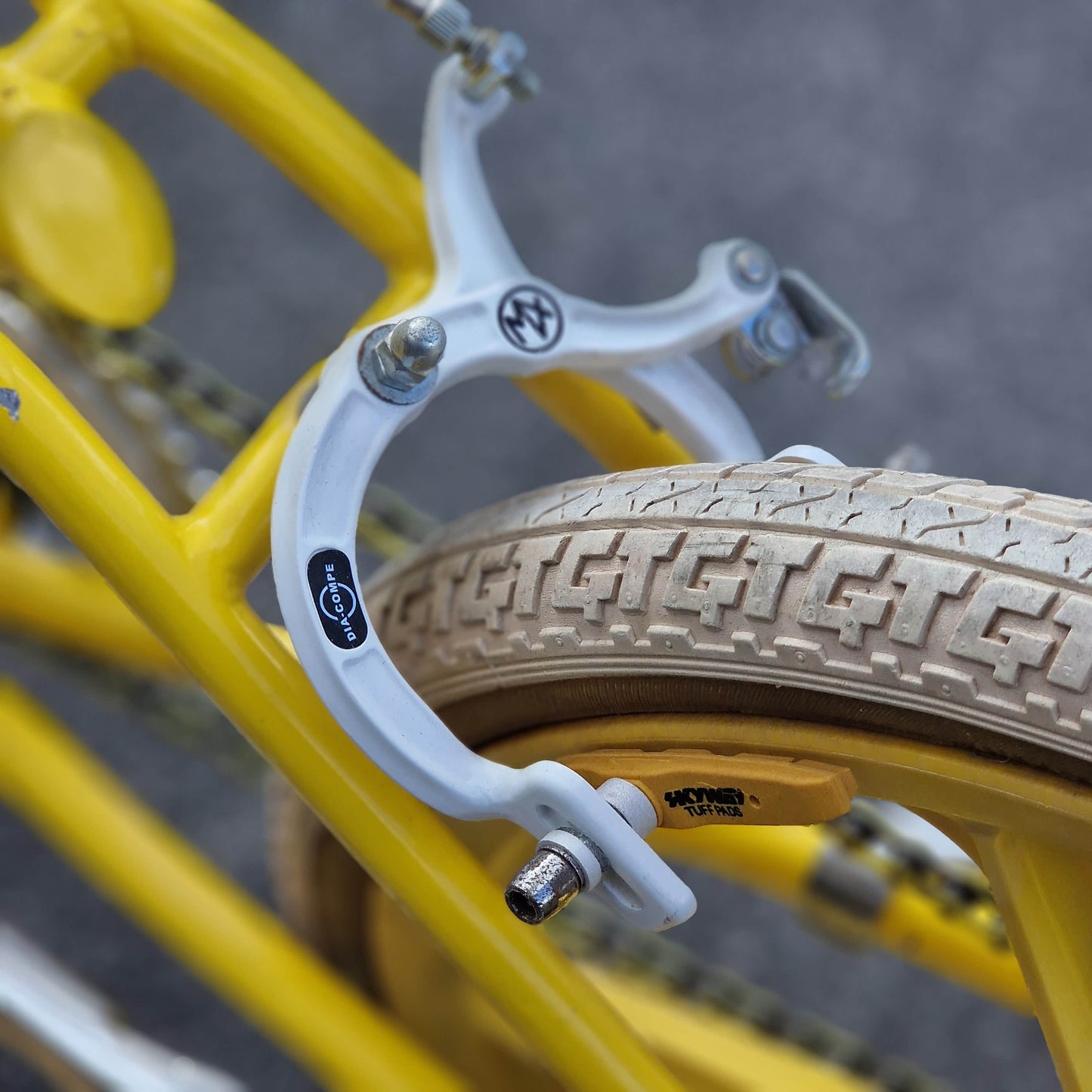 GT Old School BMX Bikes GT 1986 Pro Performer Bike Yellow / White Previously Owned