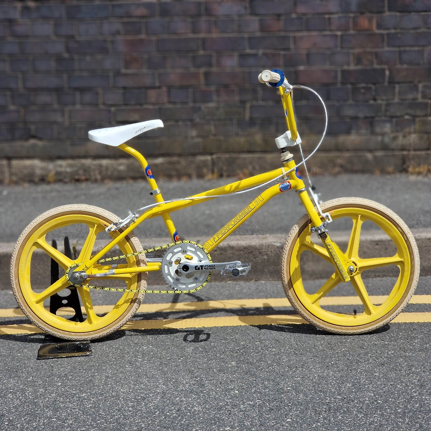 GT Old School BMX Bikes GT 1986 Pro Performer Bike Yellow / White Previously Owned