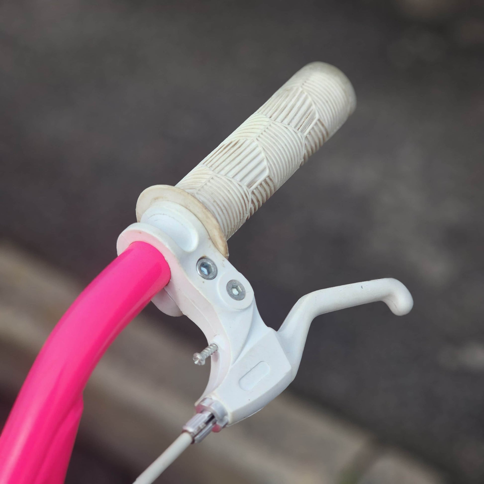 GT GT 1999 Performer Bike 80's Hot Pink