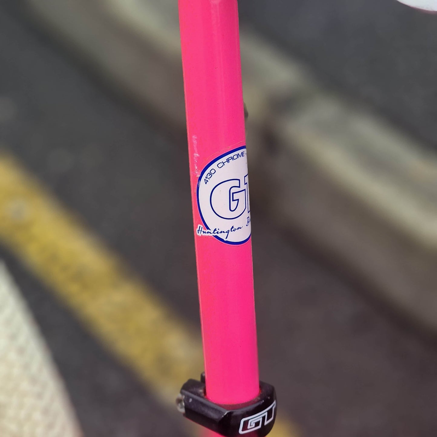 GT GT 1999 Performer Bike 80's Hot Pink