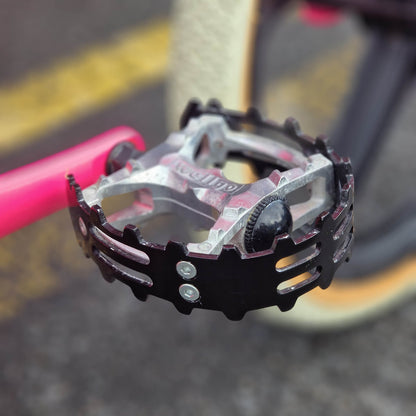 GT GT 1999 Performer Bike 80's Hot Pink