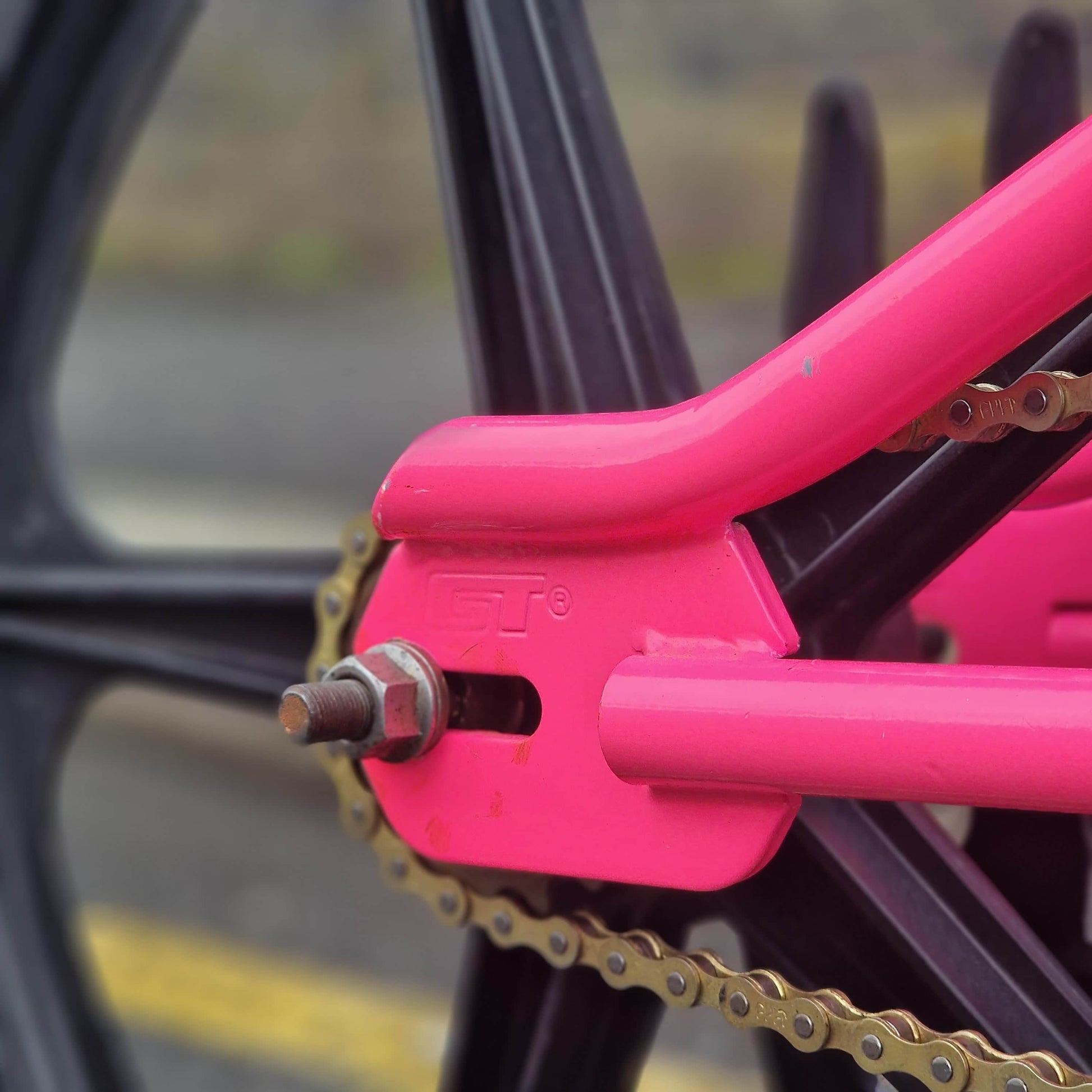 GT GT 1999 Performer Bike 80's Hot Pink