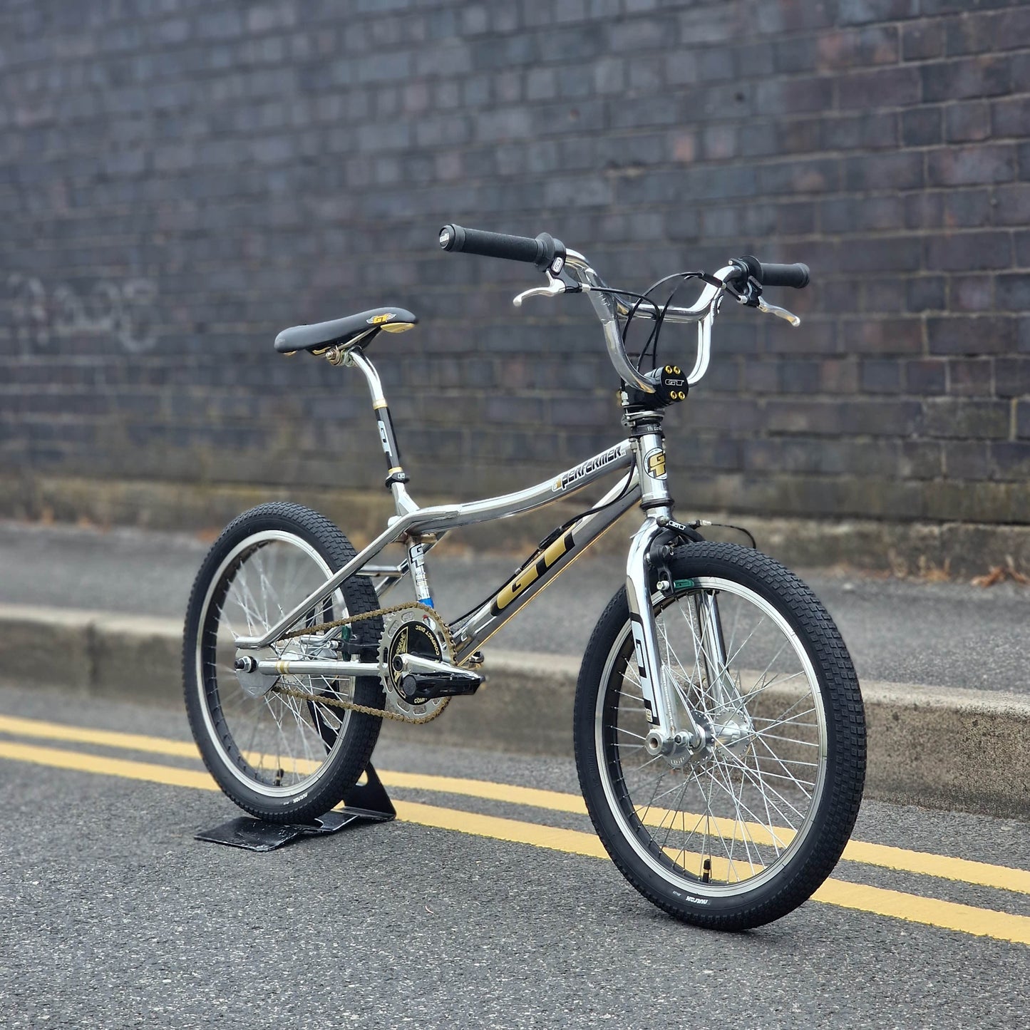 GT GT 1999 Performer Bike Chrome Previously Owned
