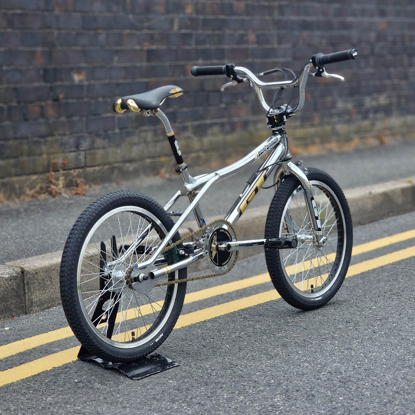 GT GT 1999 Performer Bike Chrome Previously Owned