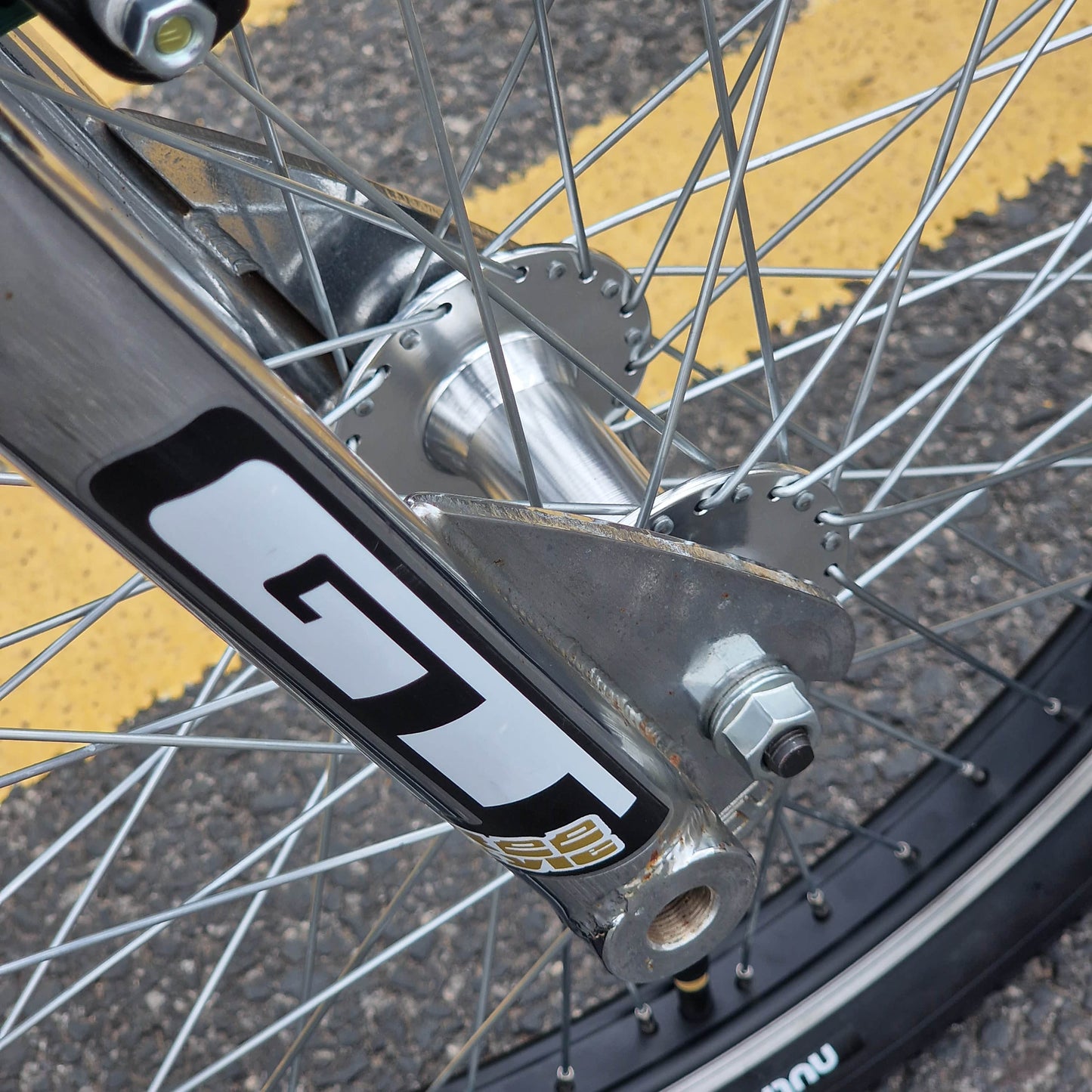 GT GT 1999 Performer Bike Chrome Previously Owned