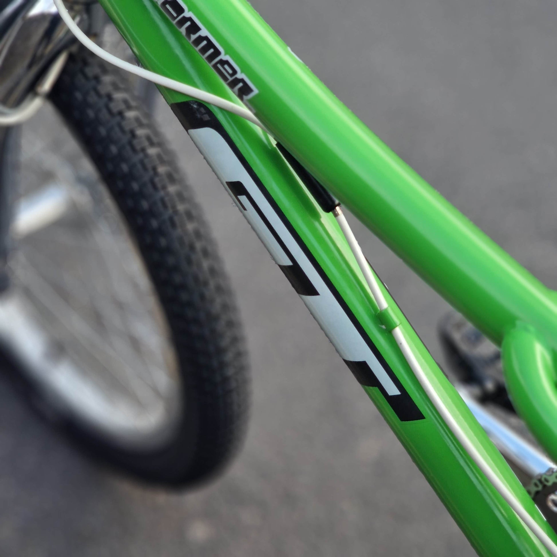 GT Green GT 2000 Performer Bike Green Previously Owned