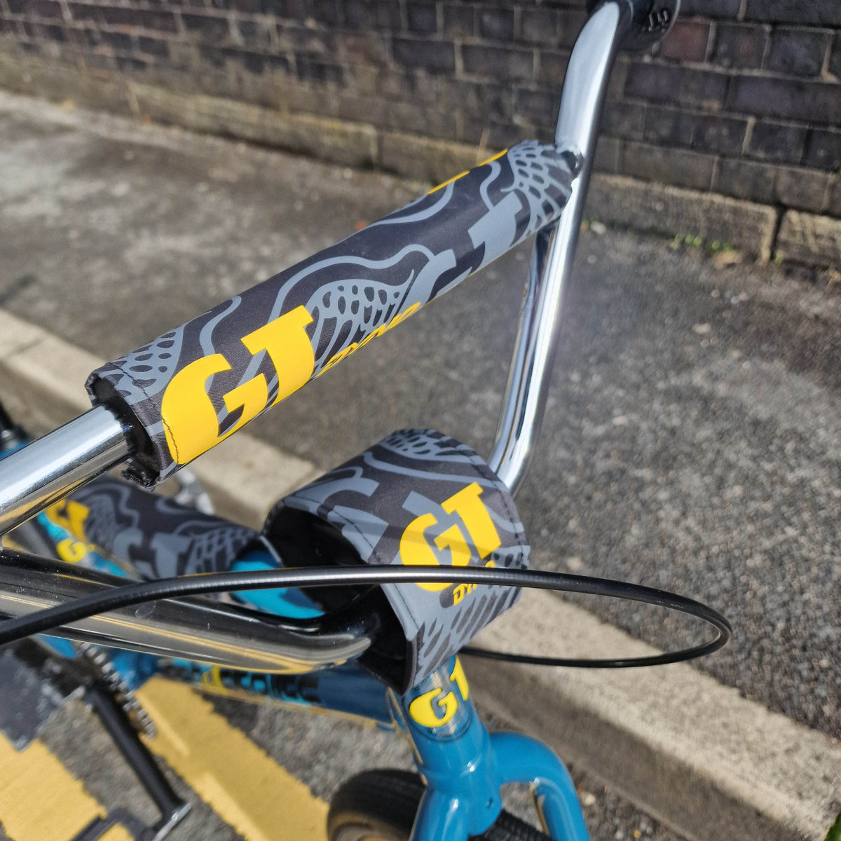 GT BMX Racing Bikes GT Pro Series Heritage 24 Inch Bike Dusty Blue Race Edition