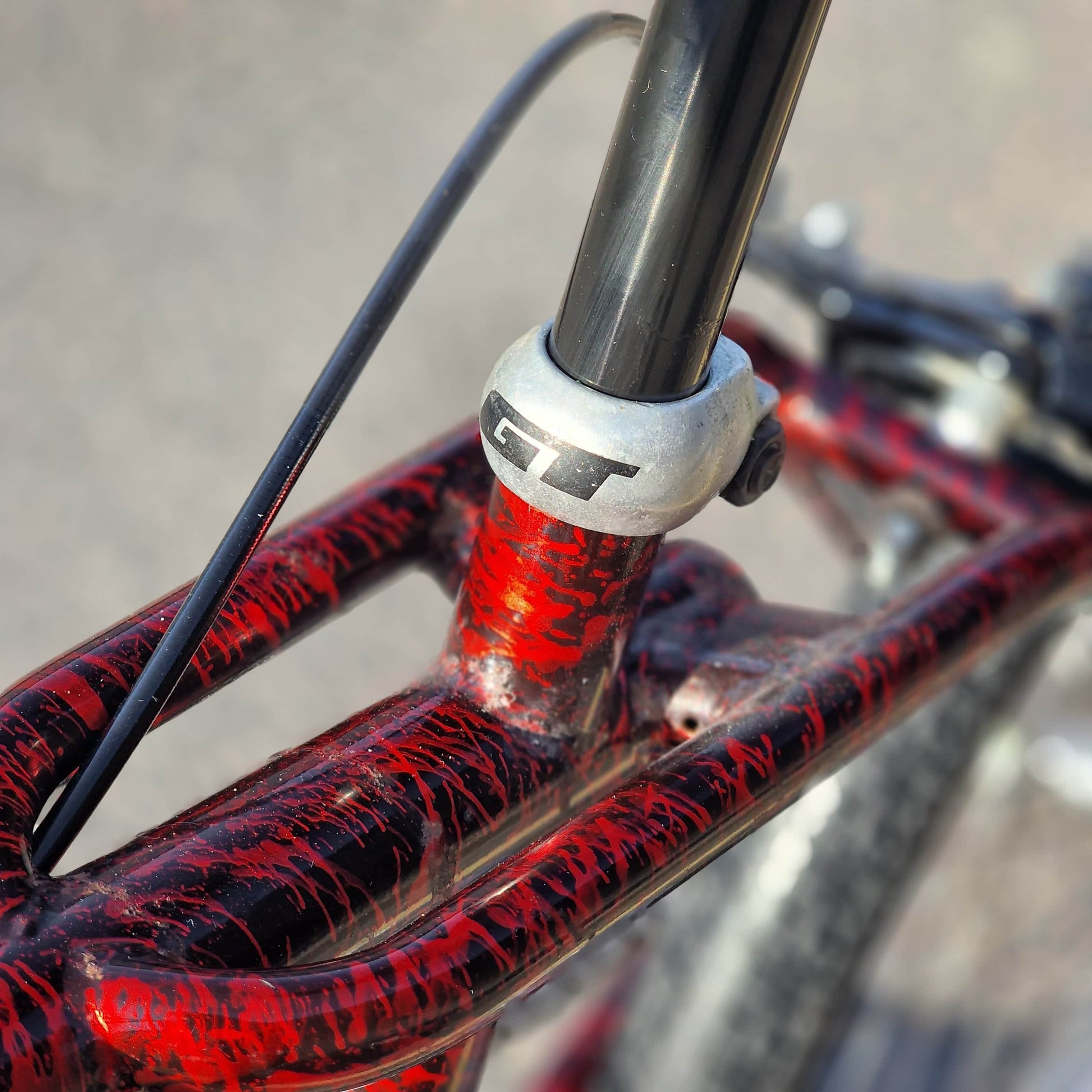 GT Old School BMX Bikes GT Vertigo 1996 Bike Red / Black Splatter