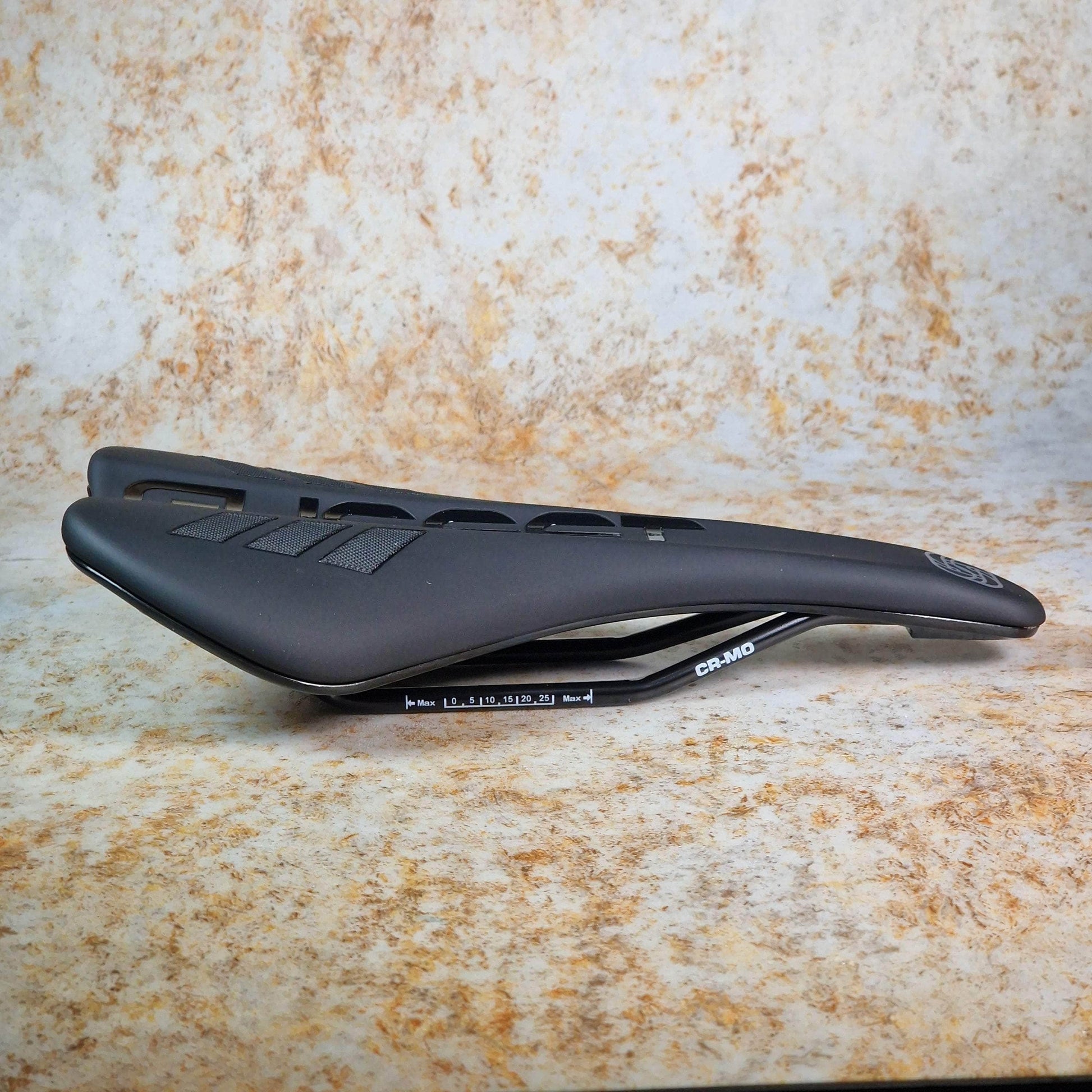 gusset s2 pedals Gusset S2 AM Railed Seat