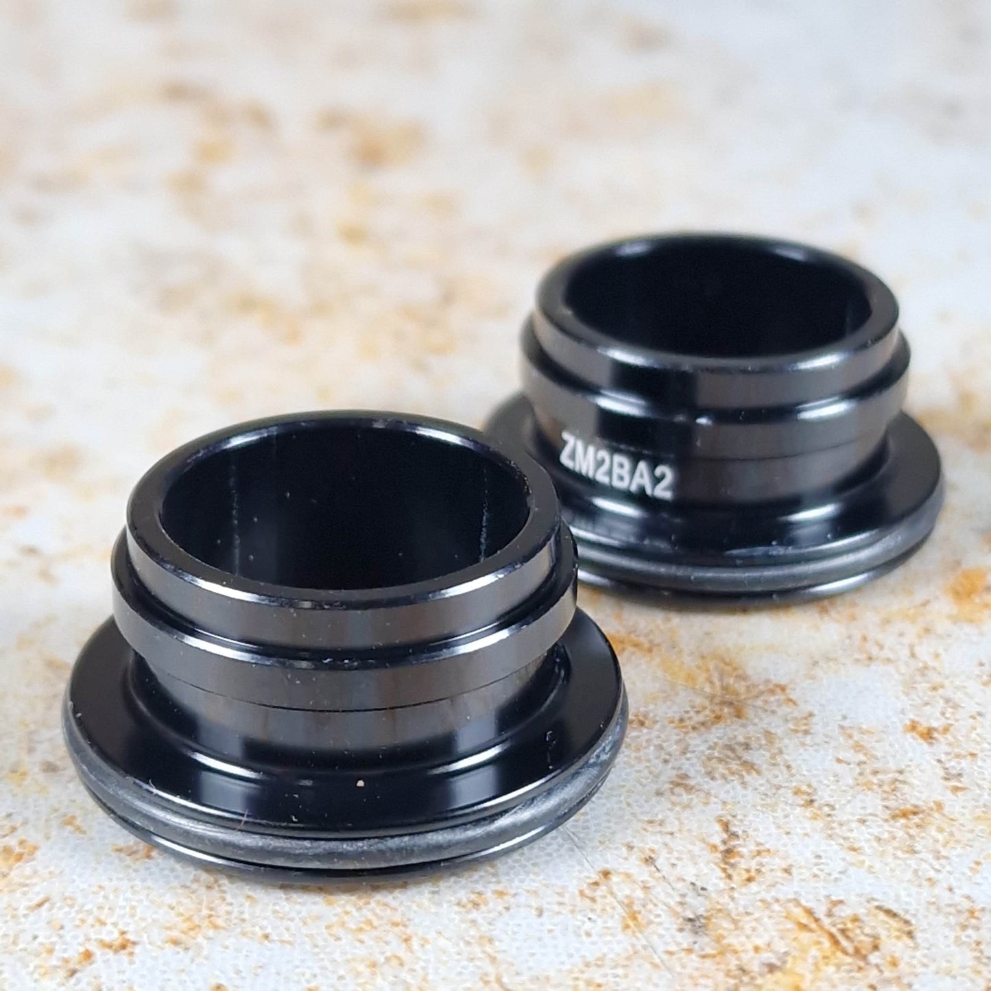 Halo Bikes Black Halo MT2 Front Hub 20mm Conversion Kit