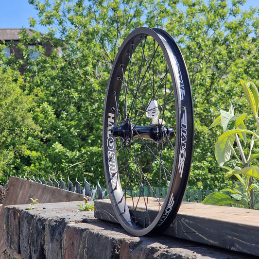 Halo BMX Racing Black / 32H / Front Halo Sub-4 MXR Complete Front Race Wheel