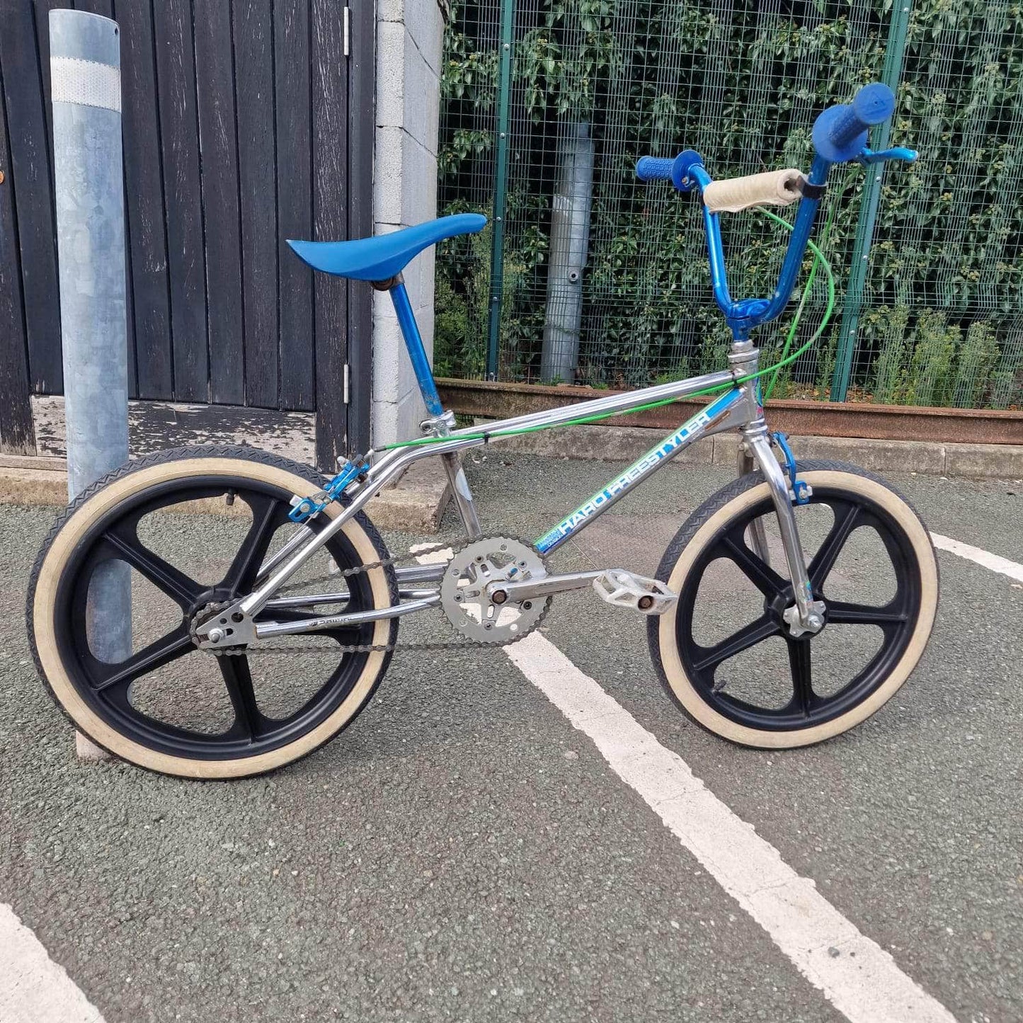 Haro Old School BMX Haro 1983 Gen 2 Freestyler Survivor Bike Chrome