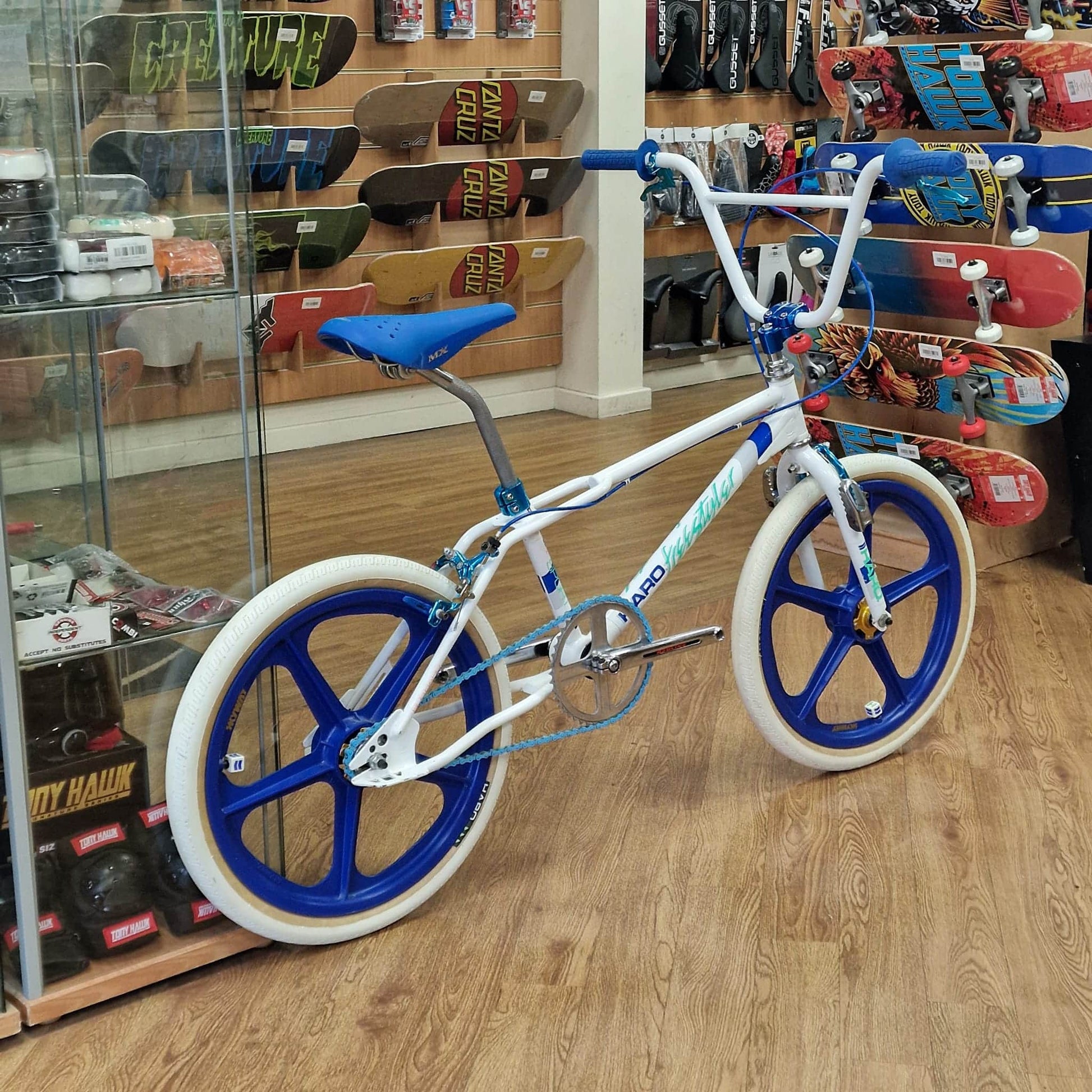 Haro Old School BMX Bikes Haro 1985 Sport Custom Bike White / Blue Previously Owned