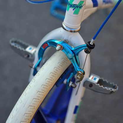 Haro Old School BMX Bikes Haro 1985 Sport Custom Bike White / Blue Previously Owned