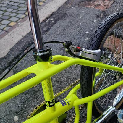 Haro Old School BMX Haro 1989 Bashguard Team Master Bike Neon Yellow