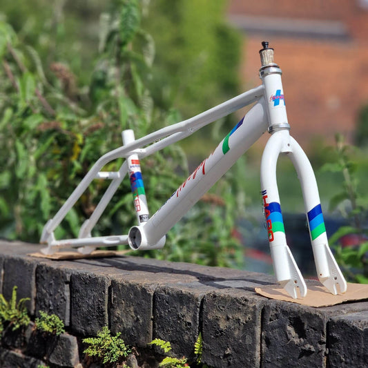 Haro Mid School BMX Chrome Haro 1999 Revo Frame White Used