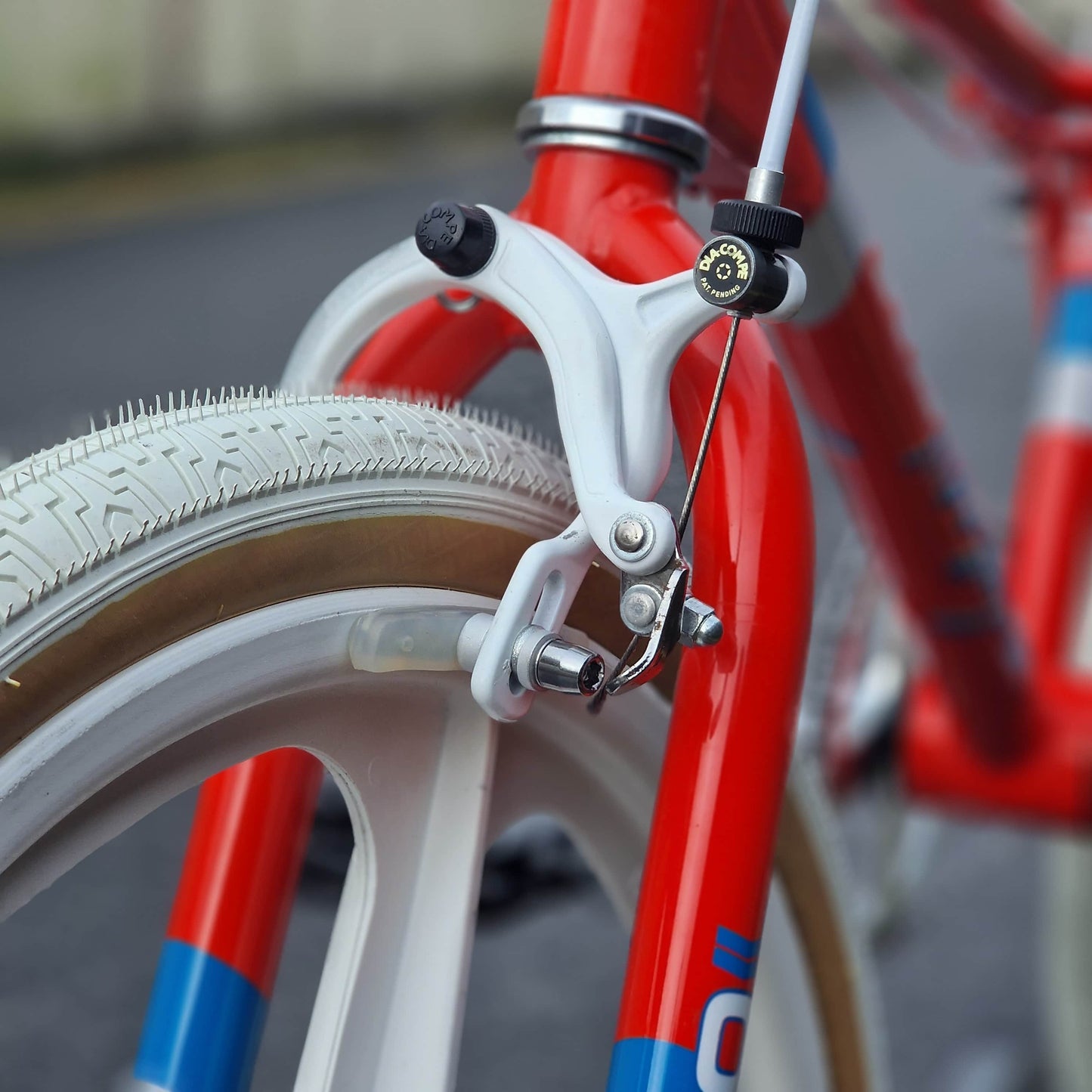 Haro Old School BMX Bikes Haro 2015 (1985 re-issue) FST Sport Red/White