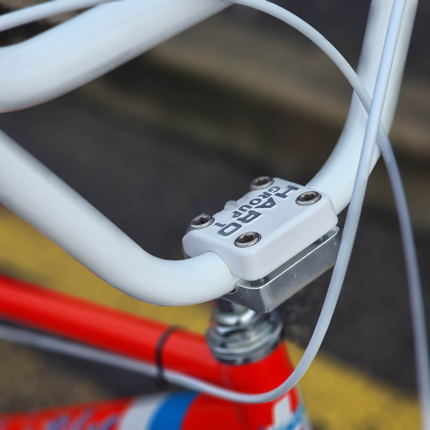 Haro Old School BMX Bikes Haro 2015 (1985 re-issue) FST Sport Red/White