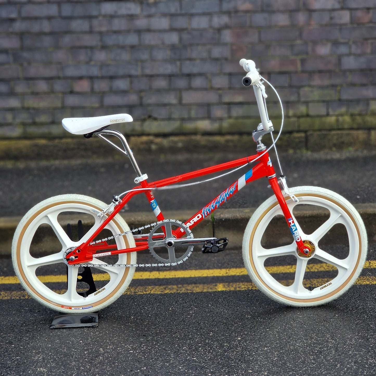 Haro Old School BMX Bikes Haro 2015 (1985 re-issue) FST Sport Red/White