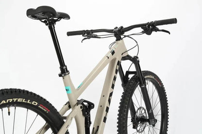 Haro Bikes Haro Daley Alloy 2 Full Suspension Mountain Bike Matte Black