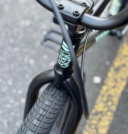 Haro BMX Bikes Semi-Gloss Black / 21.7 Haro Downtown 24 Inch Bike Gloss Semi-Gloss Black