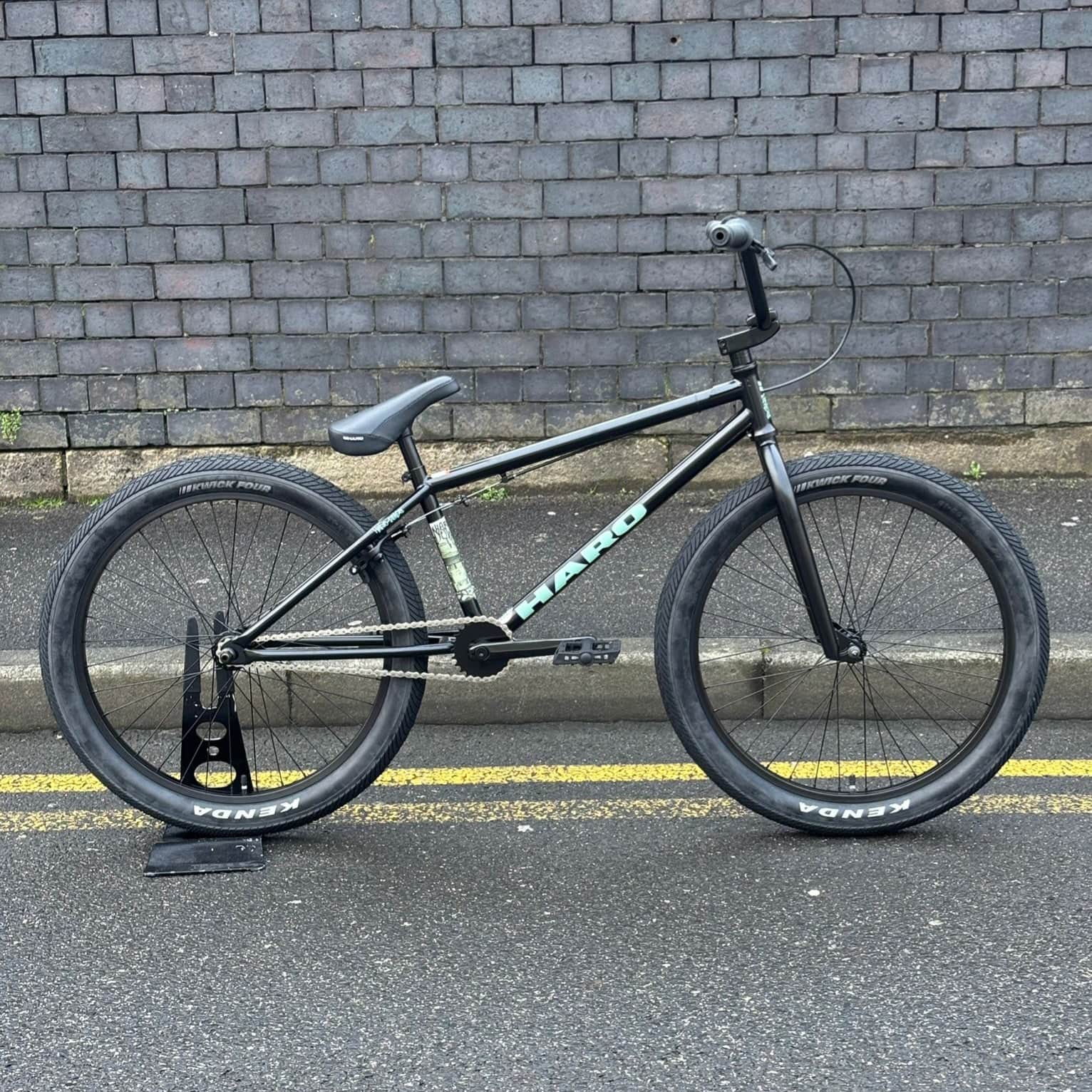 Haro BMX Bikes Semi-Gloss Black / 21.7 Haro Downtown 24 Inch Bike Gloss Semi-Gloss Black