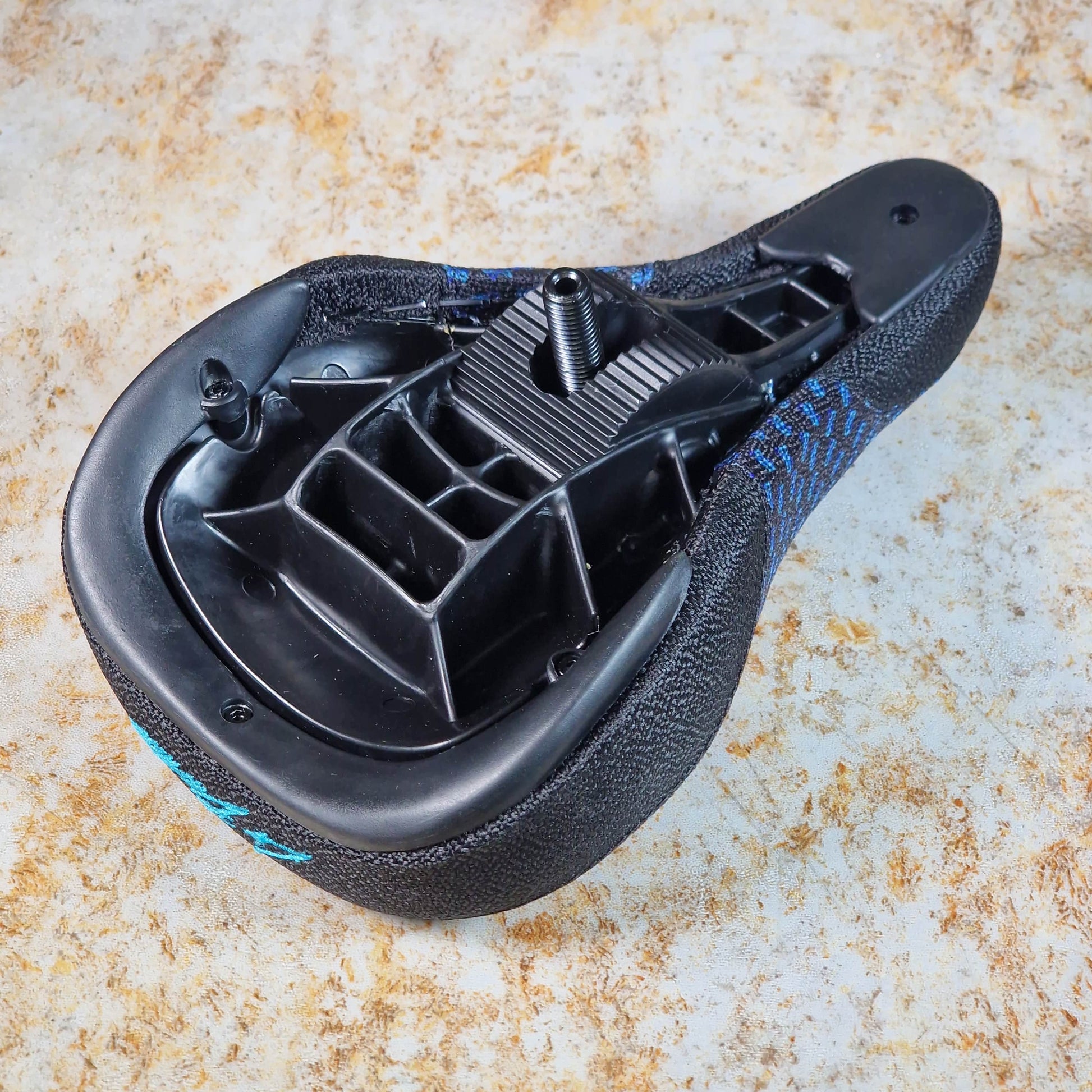 Haro BMX Parts Fat Haro La Bastille Pivotal Seat