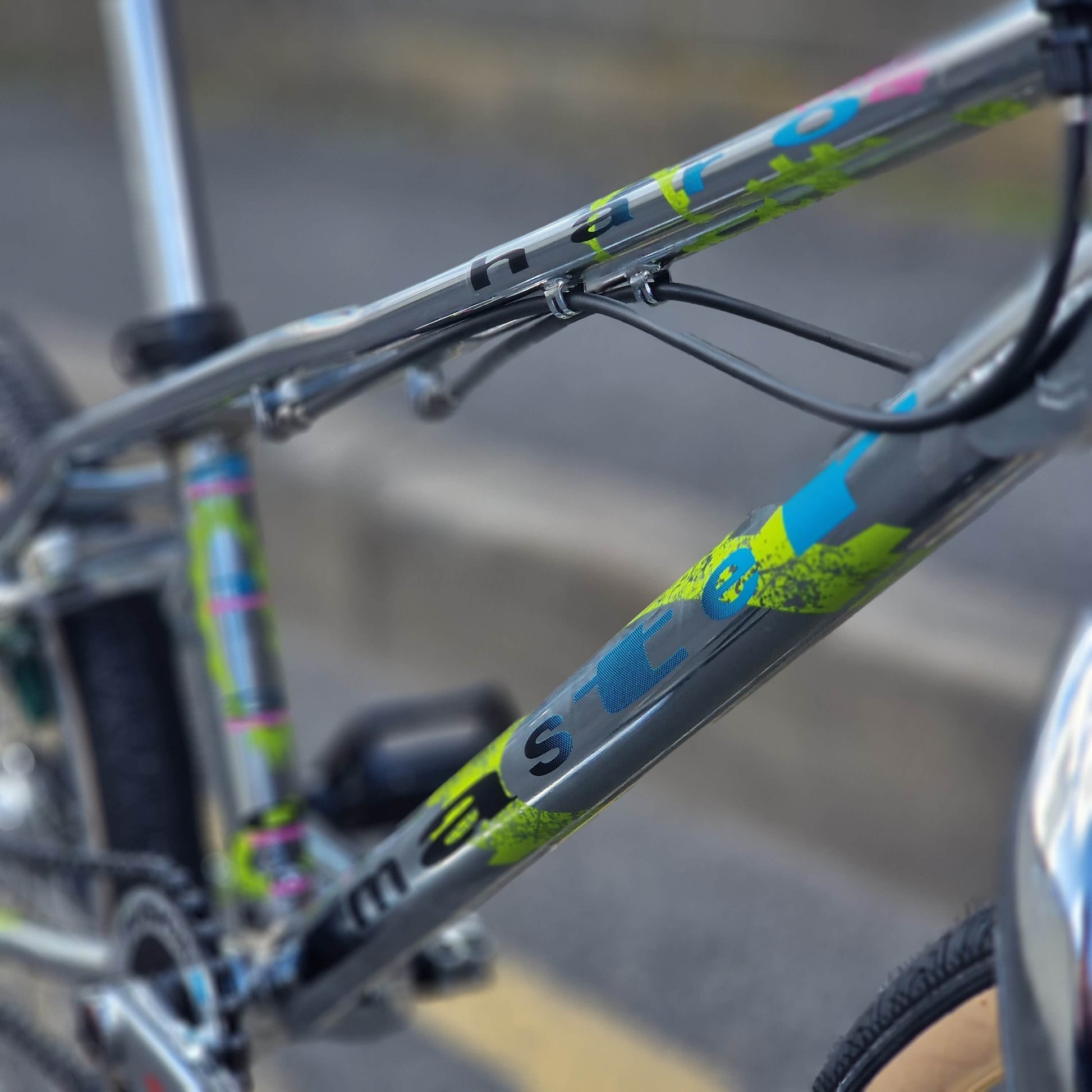 Haro Old School BMX Bikes Haro Lineage Ground Master Bike Chrome Previously Owned