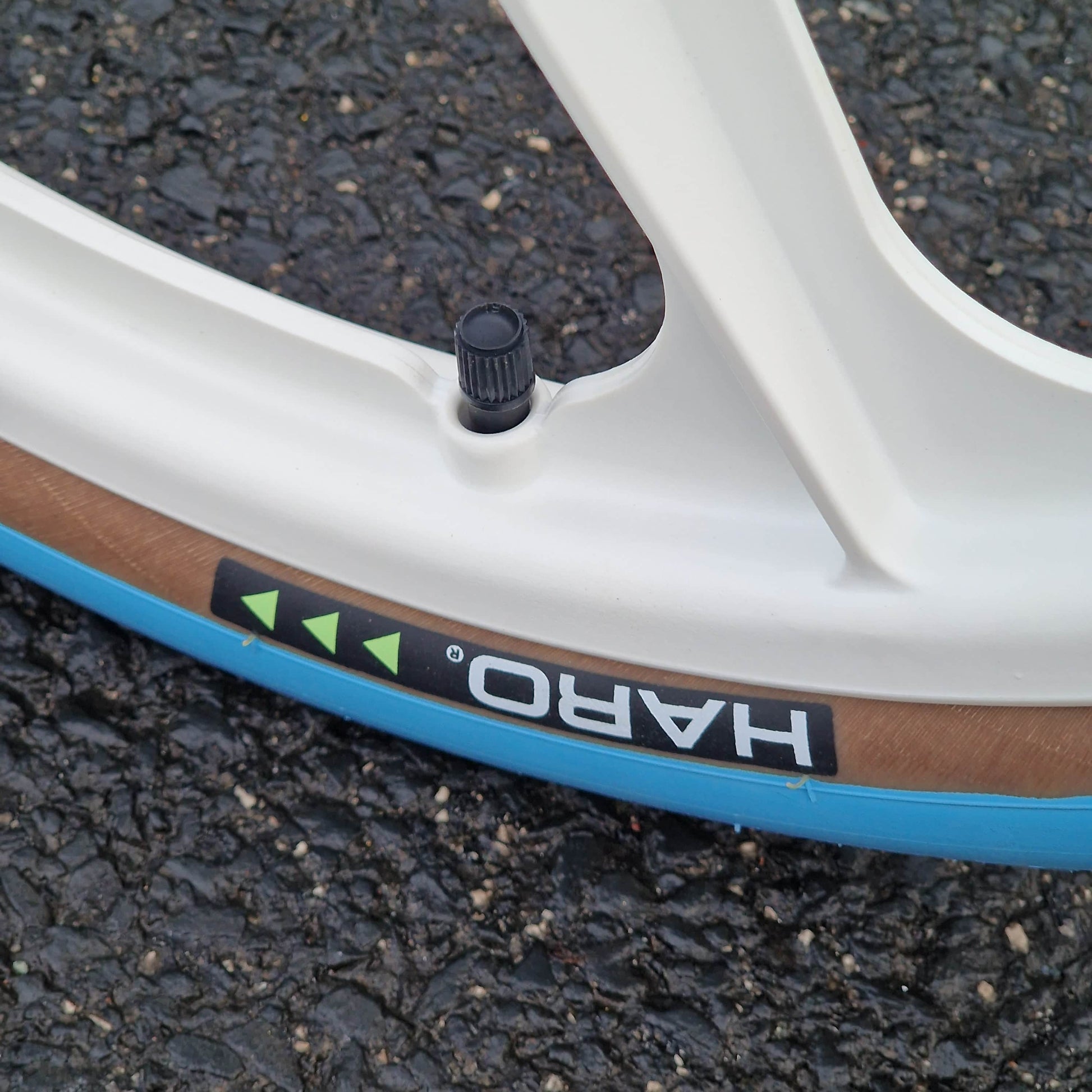 Haro Old School BMX Bikes Haro Lineage Ground Master Custom Bike Chrome