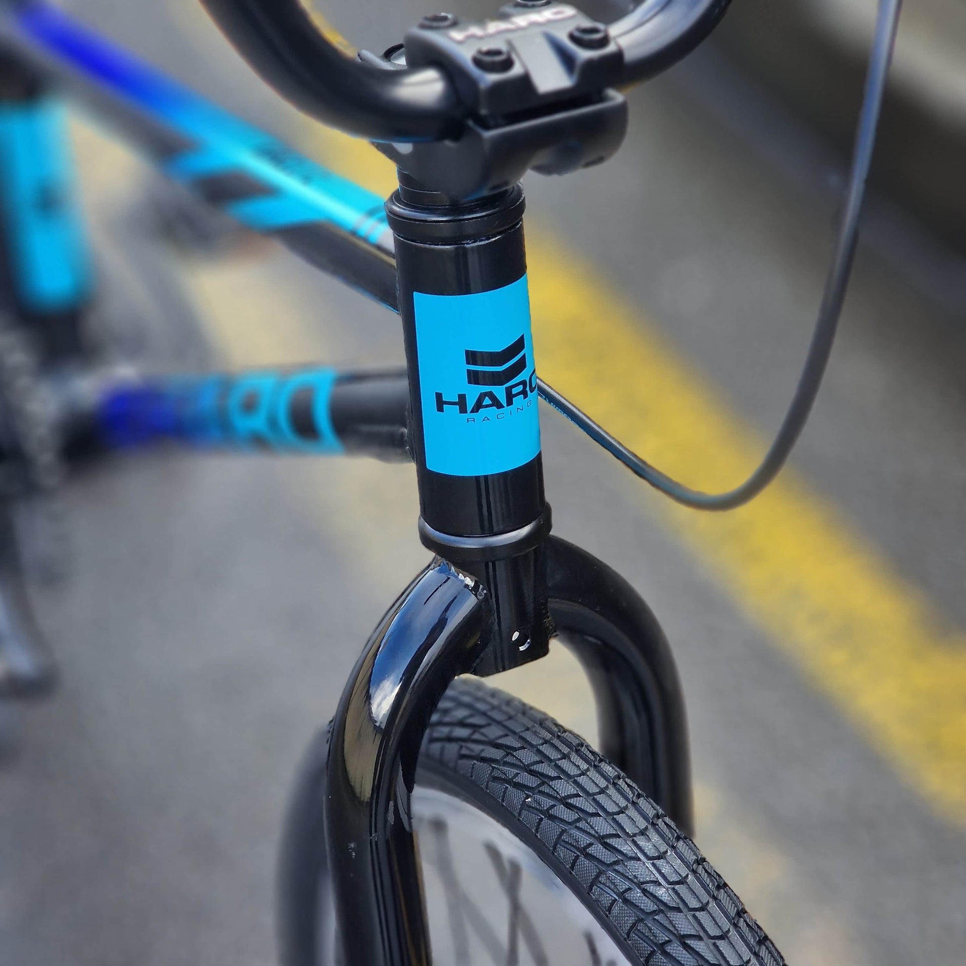 Haro SI BMX Race Bike Black / Blue Haro SI BMX Race Bike Black / Blue