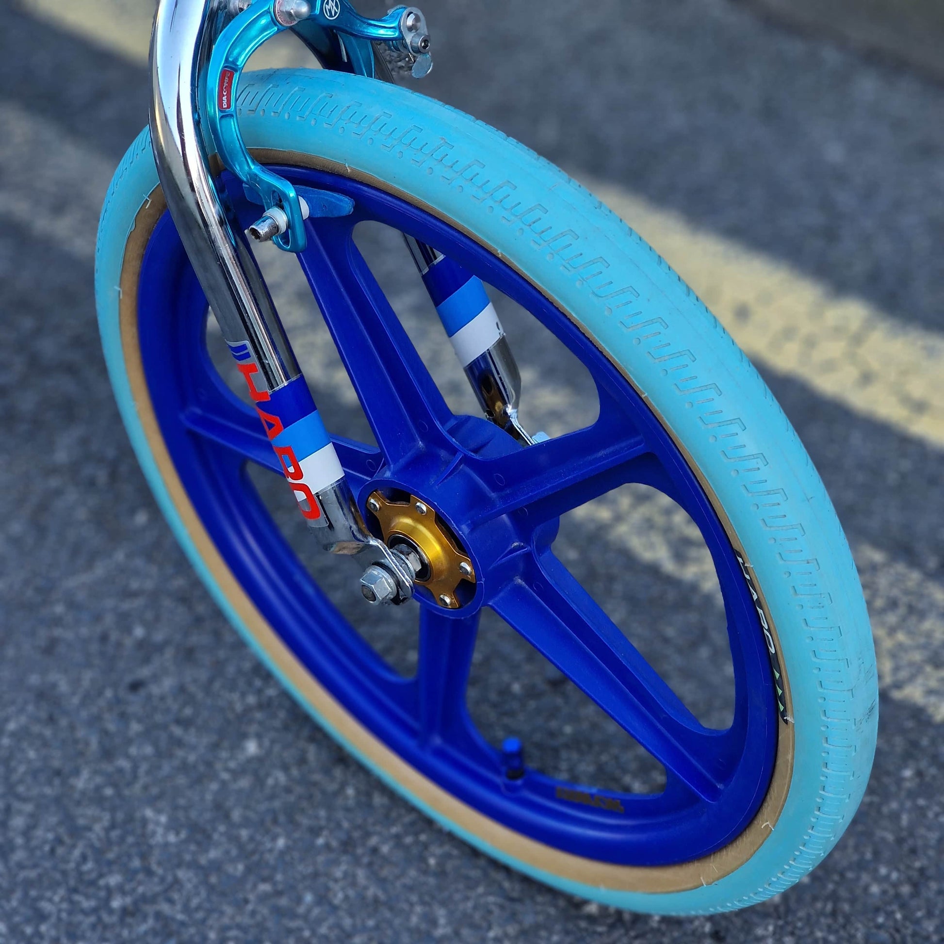 Haro Old School BMX Bikes Haro Sport Mike Dominguez 1984 Custom Bike Chrome / Blue Previously Owned