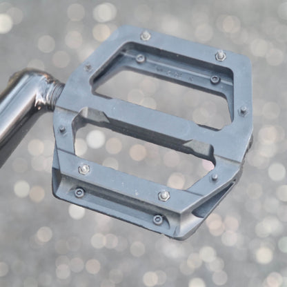 Haro Bikes Matte Black Haro Steel Reserve 2.0 26" Hardtail Dirt Jump Bike Matte Black