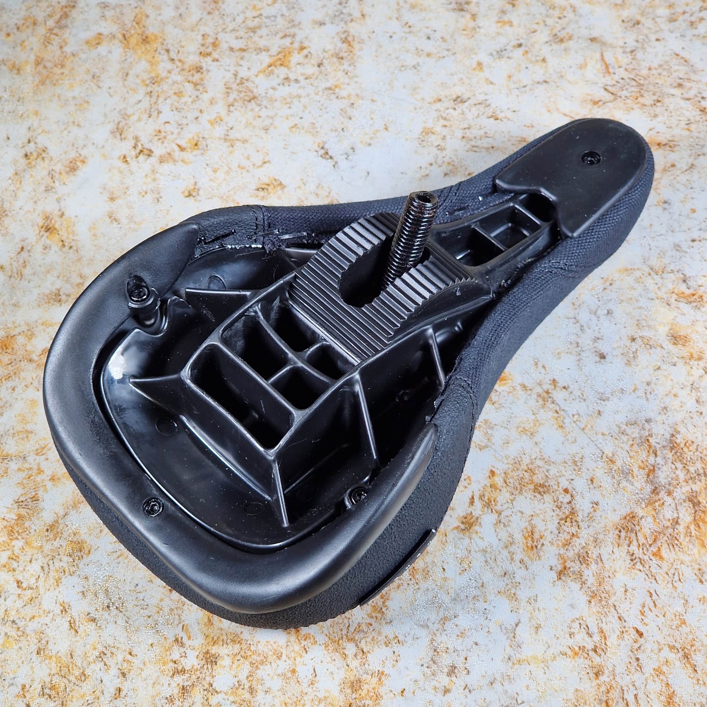 Heresy BMX Flatland Pivotal / Black Heresy Reign III Mid Pivotal Seat