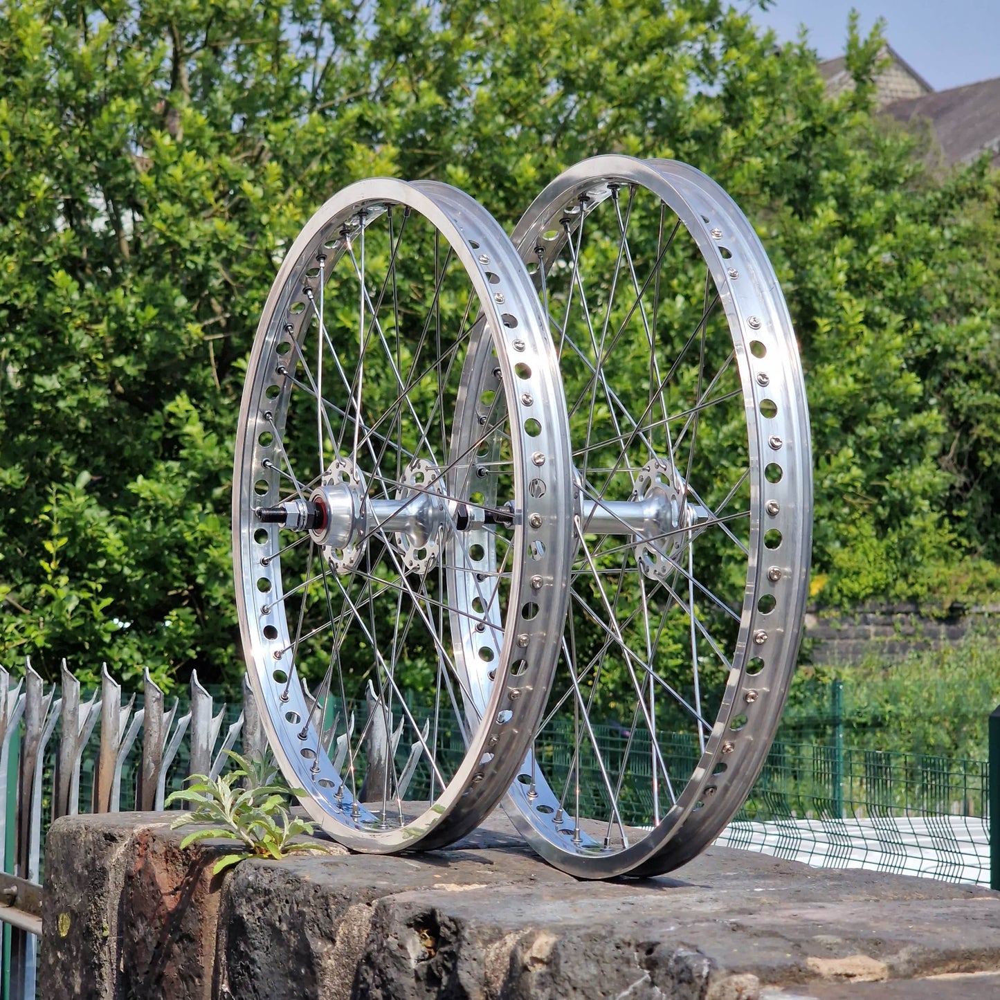IRONHEAD Old School BMX 20 Inch / Silver/Silver Holy Moly Pro Class Style 20 Inch Alloy Wheelset Pair